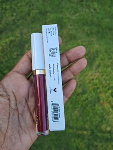 Myglamm Lit Liquid Lipstick Insta Baddie