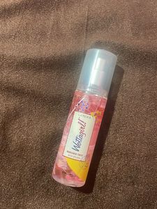 Layer&#39;r Wottagirl Body Mist