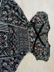 Like New Condition Long Tops