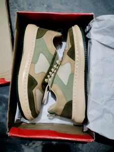 Stylish Casual Shoes