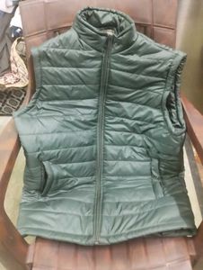 Winter Half Sleeves Jacket For Unisex
