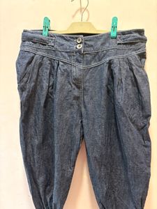 Stylish Denim Cropped Imported Pants
