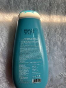 DOT N KEY BLUE BERRY BARRIER SHOWER GEL