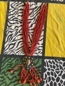 red necklace