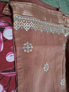Embroidery  Saree  With  Blouse  Pc