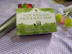 Aloe  Avacado Face And Body Wash