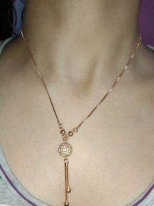 Rose Gold Dangle Necklace