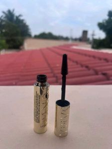 L&#39;Oreal Paris Voluminous Panorama Mascara