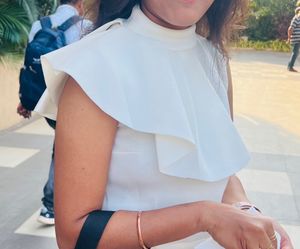 White Stylish Top / blouse