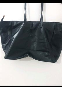 🖤Chic Black Tote Bag