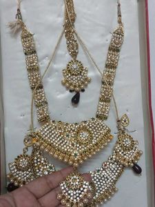 Beautiful Necklace Not A Single Used