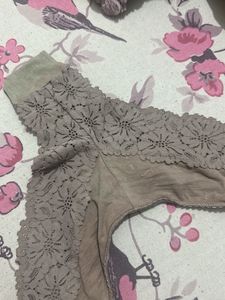 H&amp;M Lace Detail Panties