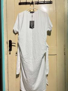 PRETTYLITTLETHING white t-shirt midi dress