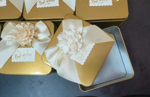 Gold &#34;Best Wishes&#34; Favor Boxes with Bows
