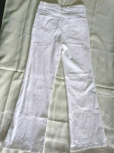 Women Straight Fit Jeans