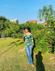 square neck short kurti