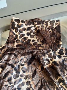 🔥HIGH NECK ANIMAL PRINT TOP🔥