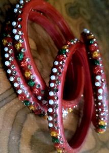 Red &amp; Floral Bangle Set