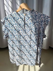 Ditsy Floral Top