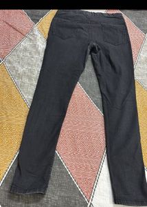 Combo Of 2 Branded Jeans And 1 Camisole