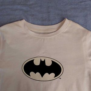 ⊹₊ ⋆ Batman Graphic Tee ⋆ ₊⊹