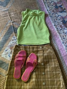 Cute Outfit Set - Top & Skirt And Flats