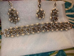 Elegant Pearl &amp; Crystal Jewelry Set