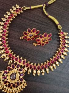 Elegant Necklace