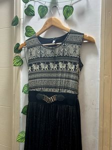 Today Sale💕fix Price Korean Shimmery Dress 💕
