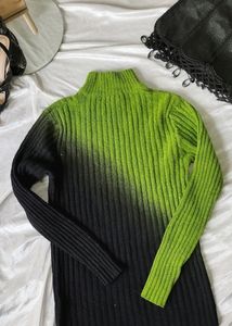 Aesthetic High Neck
