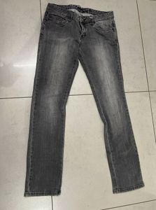 Stylish Gray Denim Jeans