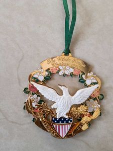 The White House Christmas 1998 Collection