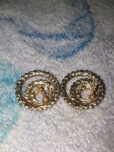moti studs gold