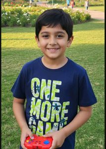 Boy&#39;s Graphic Tee