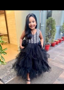 Hopscotch Black Sirosa Gown