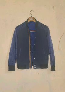 Blue Jacket With Raincoat Model In Handside