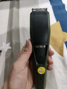 Philips Corded &amp; Cordless Beard Trimmer BT3211