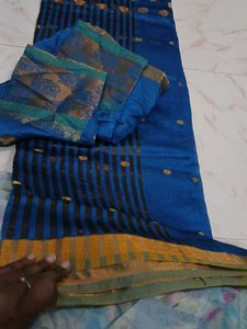 Blue Saree With Blouse