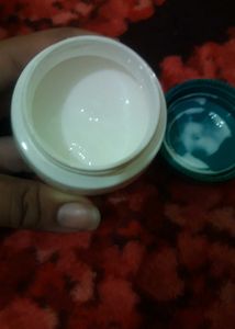 Venusia Moisturizing Cream