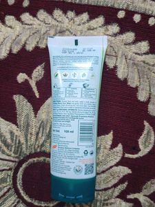 Himalaya Purifying Neem Face Wash