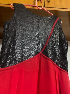 “Athena” Black Sequence Party Gown