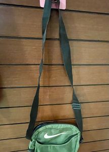 Nike Heritage Crossbody Bag Olive Green