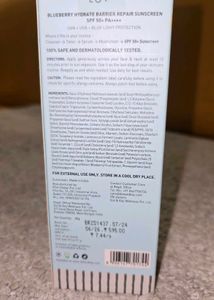 Dot &amp; Key Blueberry Sunscreen SPF 50+