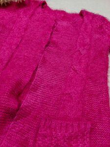 Stylish Pink Knit Cardigan