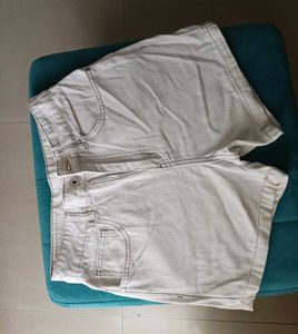 Cute White Denim Shorts