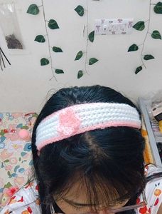 2 Pink Knitted Headband🩷🤍