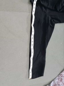 Elegant Embroidered Kurta 3