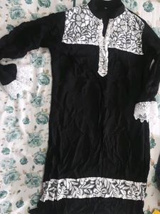 Beautiful Black Chikankari Kurti With Printed Work.