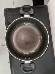 Induction Base Non-stick Kadhai with Lid