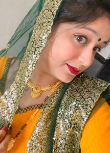 Wear On This Karwachauth At Home For Pics.. New..only Cash